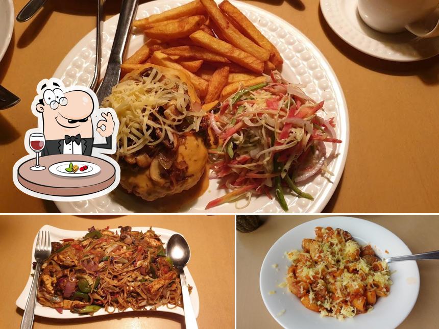 Food at Maitre: Good Food Café