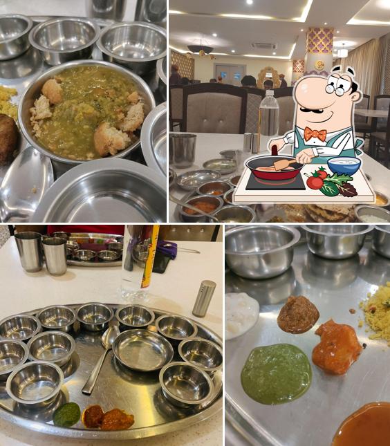 Chicken curry at Rajthali Restaurant