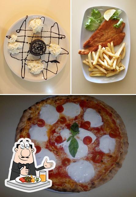 Cibo al Pizzeria la Rotonda Puegnago sul Garda