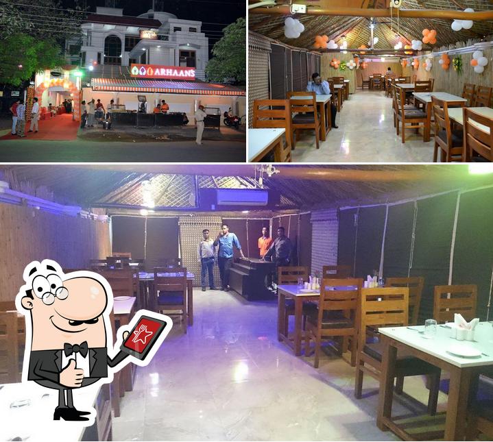 See this picture of Arhaan's Restaurant