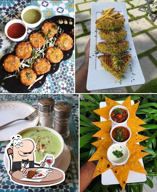 Order meat meals at Jamshri Realty Limited