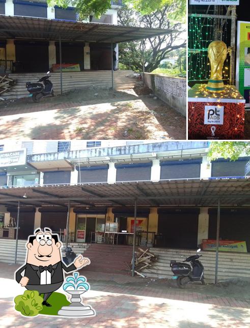 The exterior of Janakeeya hotel, ottapalam