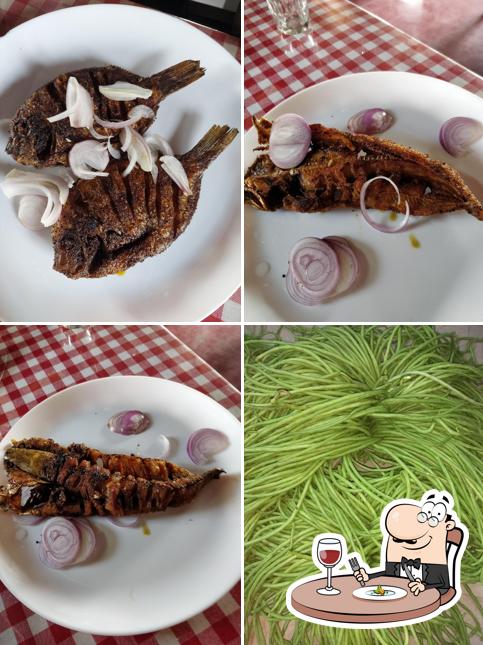 Food at Oottupura Family Restaurant