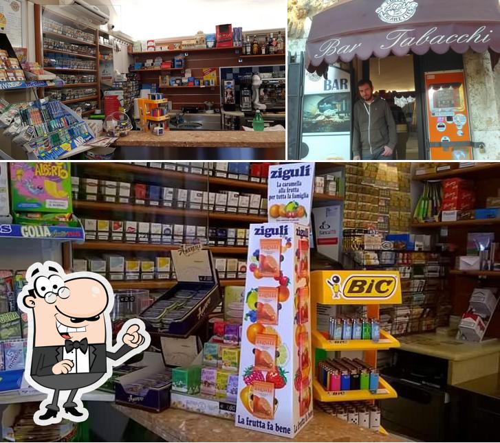 La immagine della interni e esterno di Bar Tabacchi eXpresso