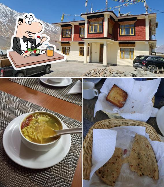 Among various things one can find food and exterior at Hotel Spiti Heritage