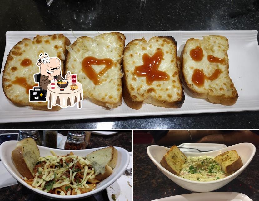 Food at P'S Delicacies