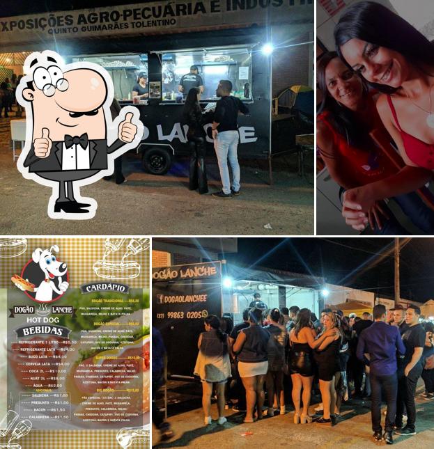 Look at this photo of Dogão Lanche
