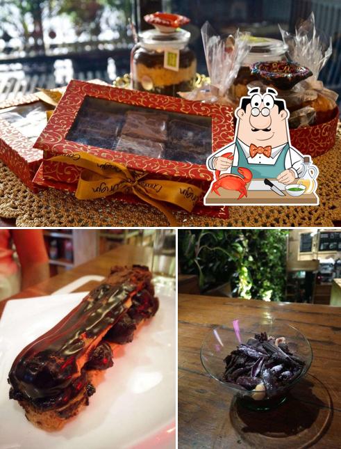 Order seafood at Country Of Origin
