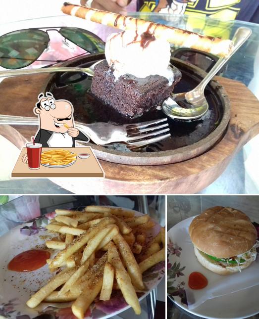 French fries at Café Creamy Nuts
