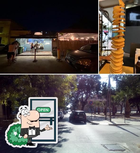 Gli esterni di Arrusticceria (carne arrostita su carbonella)