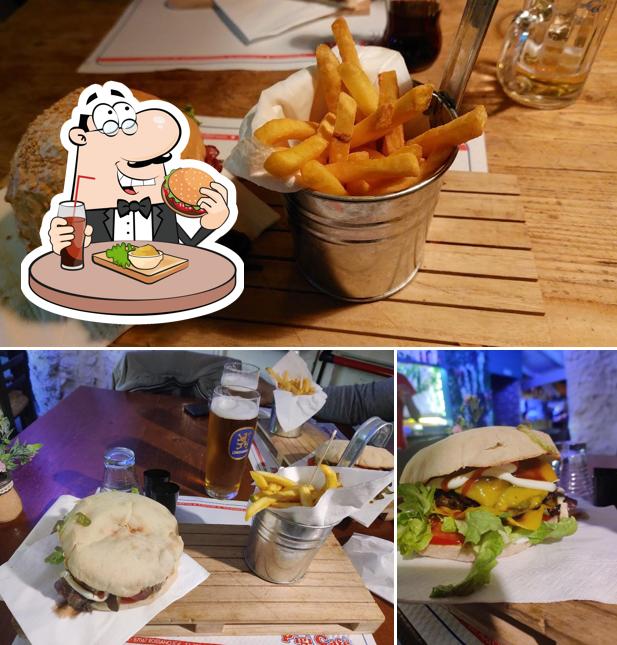 Prova un hamburger a Relax Country Pub Ristorante Pizzeria