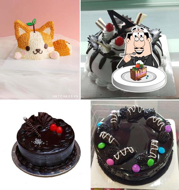 Chocolate cake at Cake corner