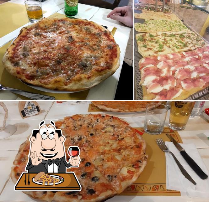 Scegli tra le molte varianti di pizza