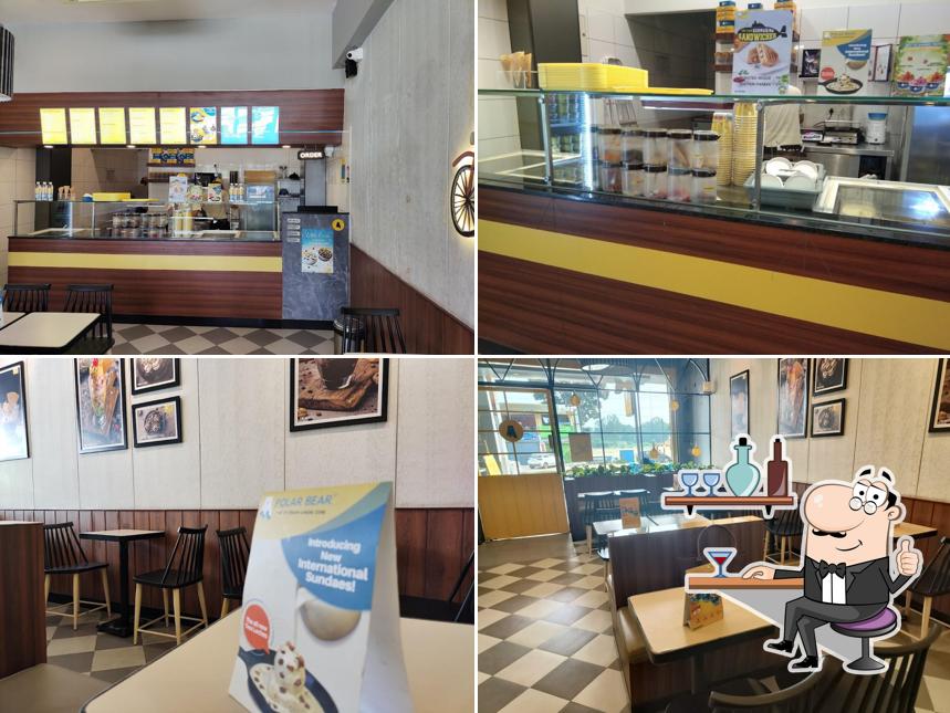 Polar Bear Ice Cream Sundaes - Jigani