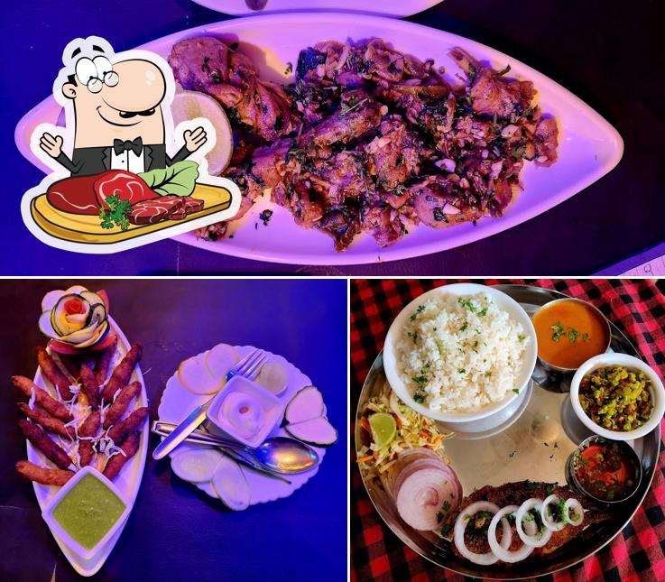 Try out meat meals at Cloudy's@11