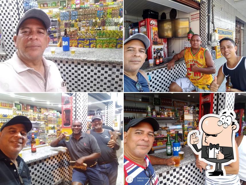 Here's a pic of Fabinho Bar e Depósito