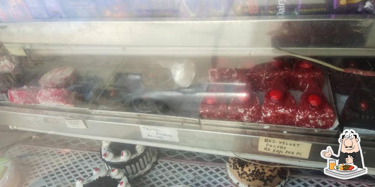 Meals at Bhasin Bakers & Confectioners