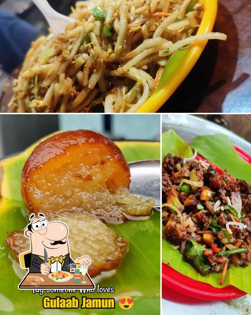 Pad thai at Bismi Panipuri Stall