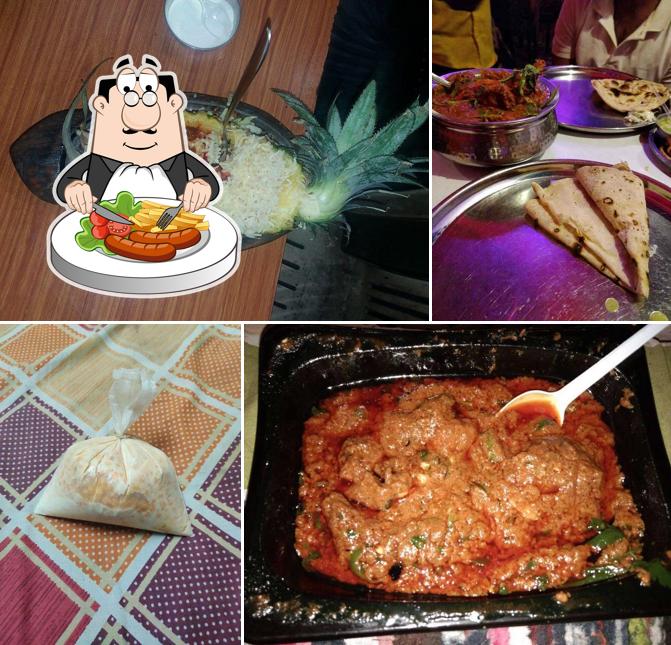 Meals at TAXI CHICKINN - SINDHI CAMP