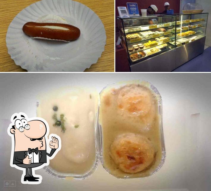 Here's a picture of Sweet Bengal