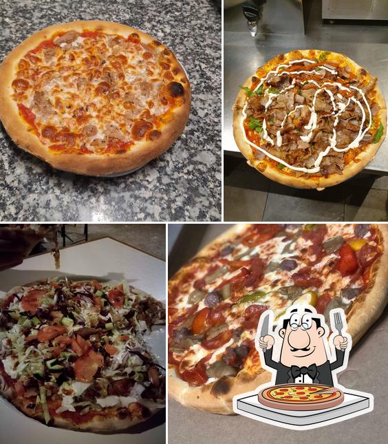 Ordina tra le svariate varianti di pizza