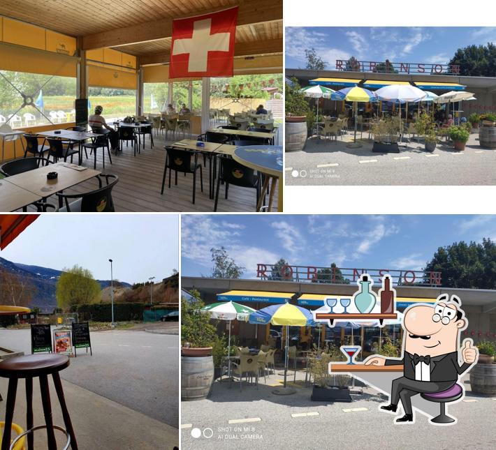 Gli interni di Café Restaurant Robinson