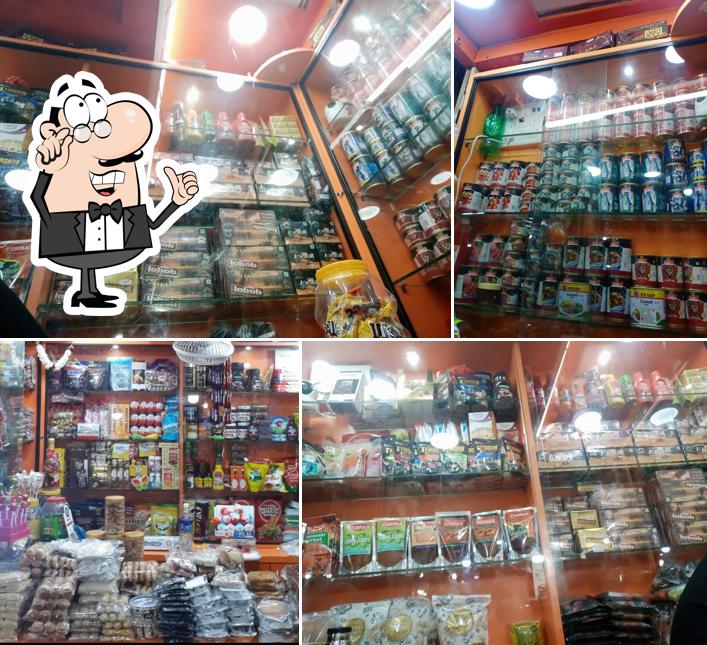 The interior of Ria Delite' bakery shop 18