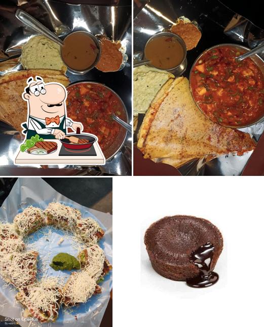 Get meat dishes at Jumboking