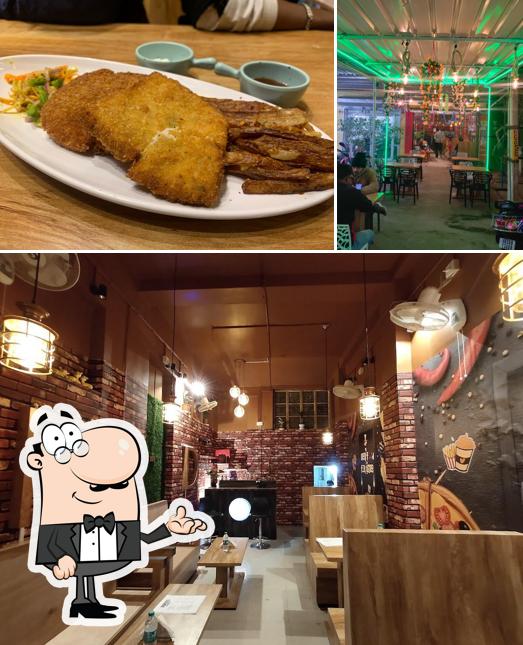 The photo of te-amo food’s interior and food