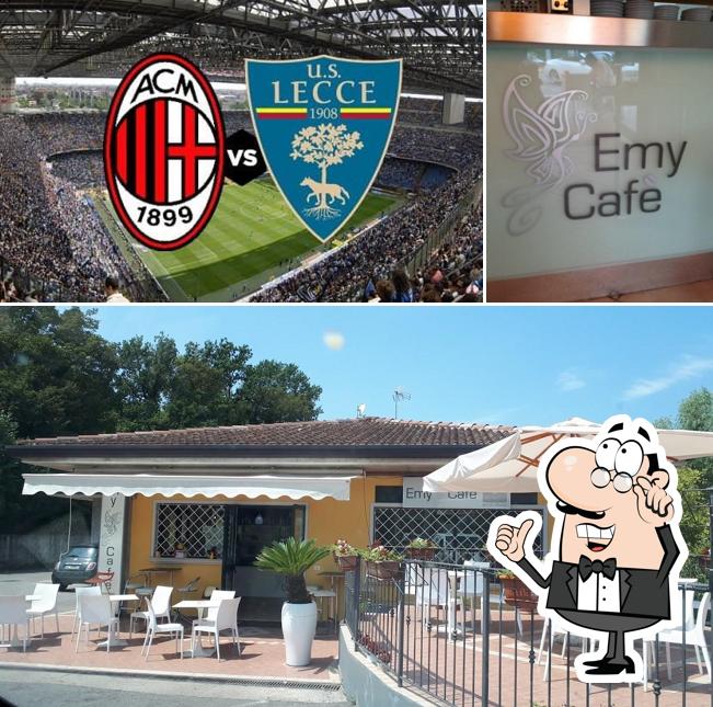 Beny Caffè si caratterizza per la interni e esterno