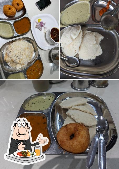 Idli at Shirdi Sai Tiffins