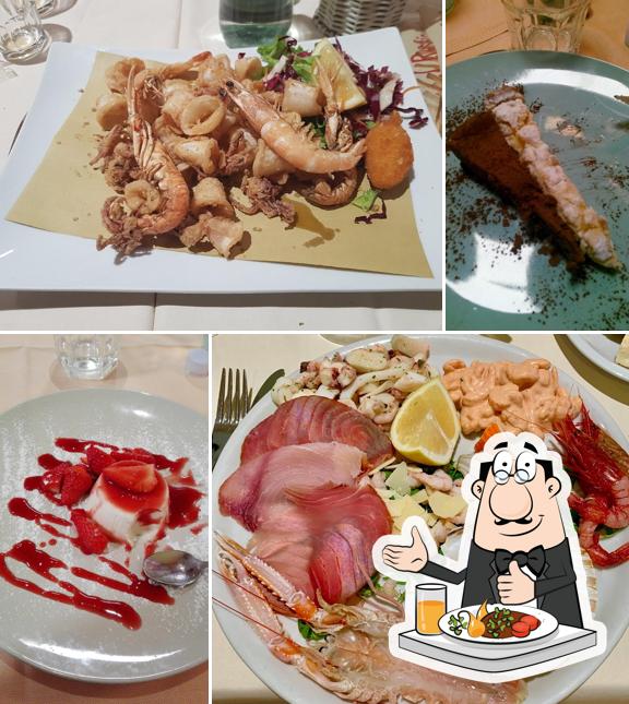 Platti al Ristorante Pizzeria Le Piramidi