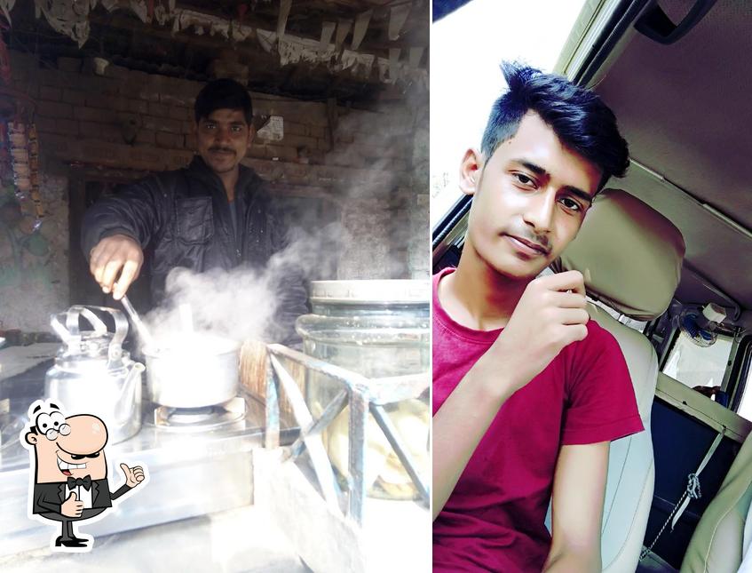 Look at this pic of Ebrahim Tea Stall