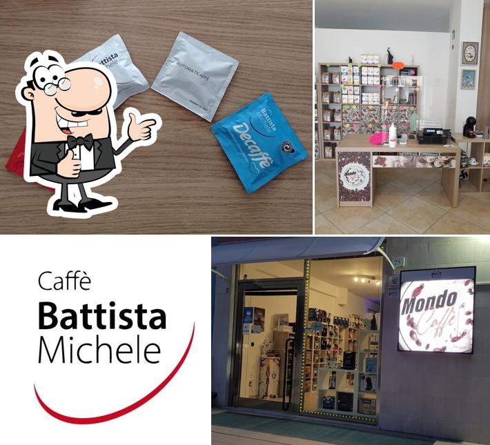 Vedi la foto di Mondo Caffe' dalla cialda alla tazzina
