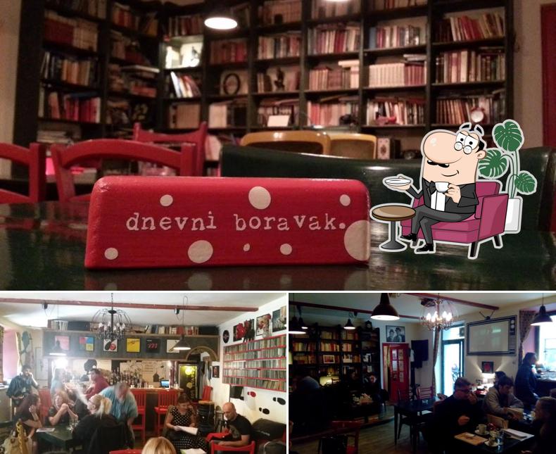 Dai un'occhiata agli interni di Book caffe Dnevni boravak