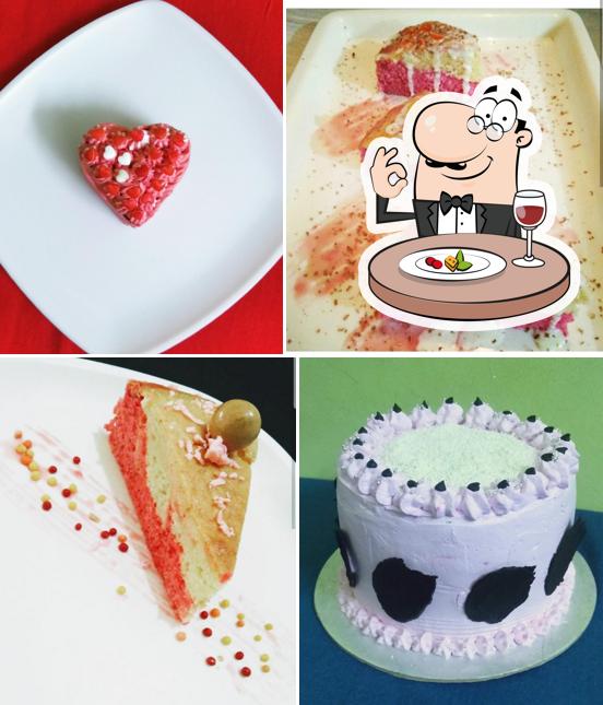 Food at Flamingo Cakes & Cafe