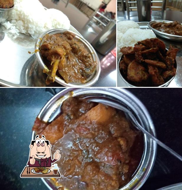 Order meat dishes at Odia Dalama