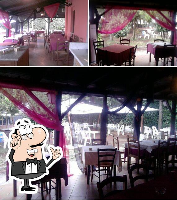 Gli interni di Trattoria Le Caminate Donna Rachele