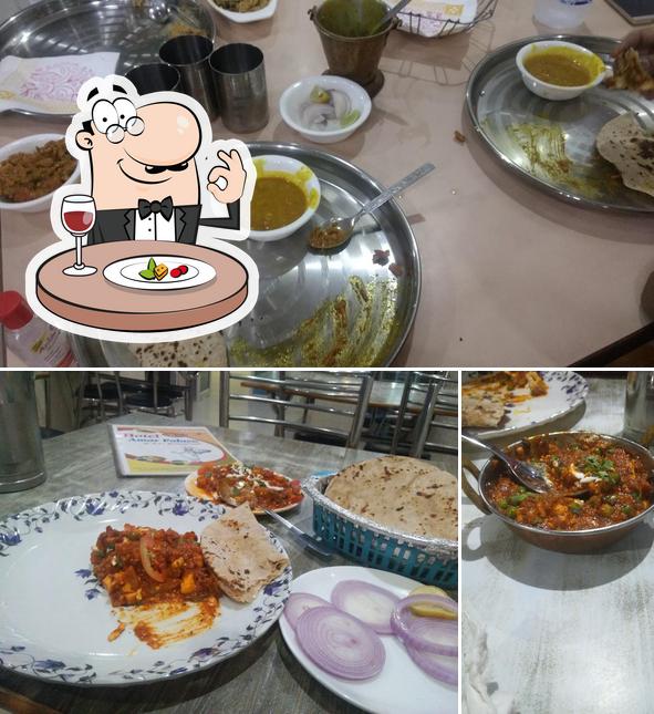 Food at Hotel Amar Palace & AC Restaurant