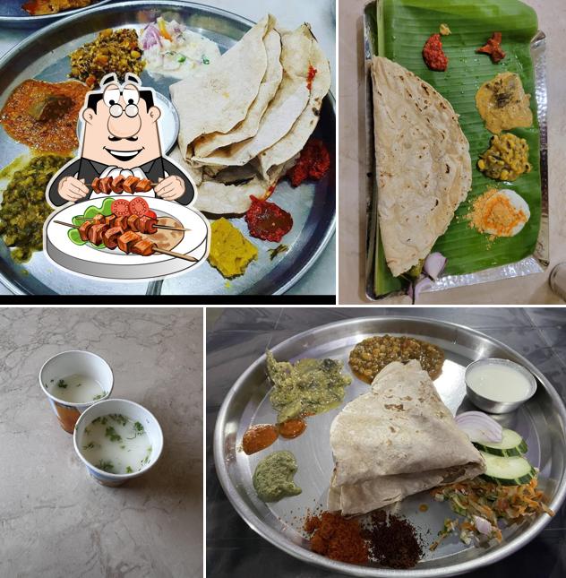 Food at Shri Basveshwar Khanavali