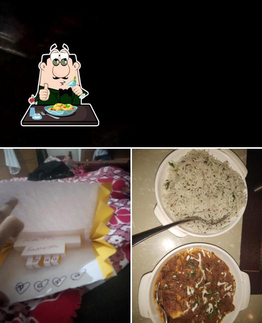 Among different things one can find food and exterior at Sizzler Down Fastfood