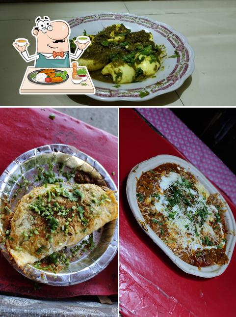 Food at Ande ka tadka
