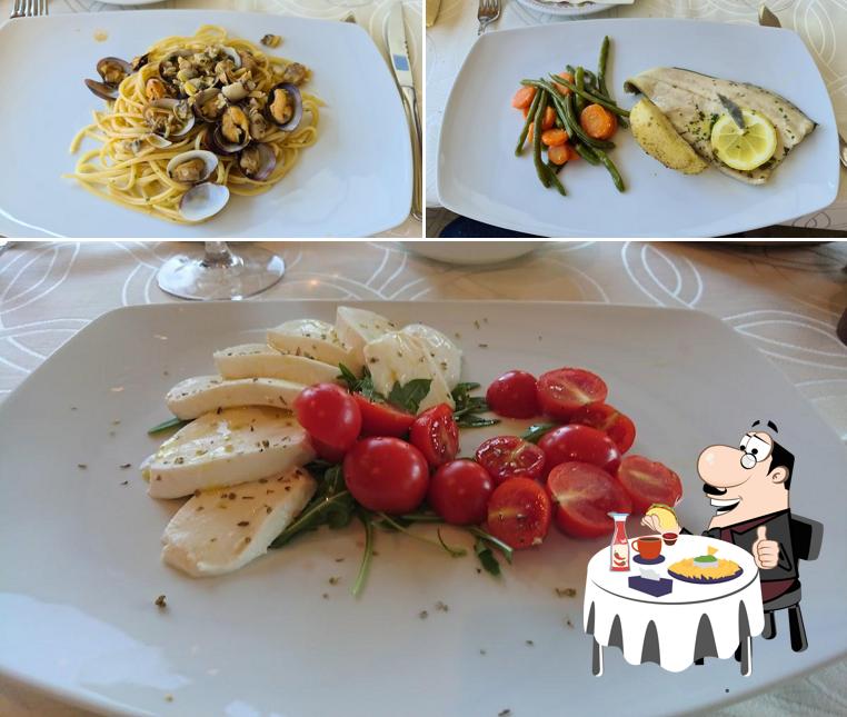 Piatto di formaggi al Ristorante Il Portico Piatto di formaggi al Ristorante Il Portico