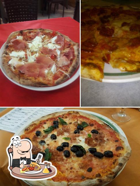Ordina tra le molte varianti di pizza
