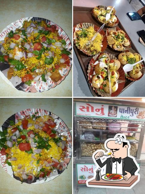 Food at Sonu Chaat Centre