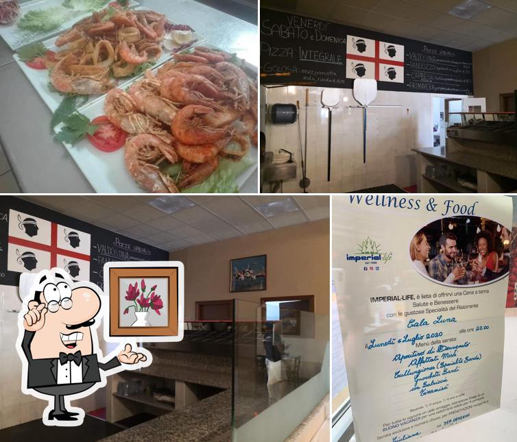 Siediti a un tavolo di Cala Luna