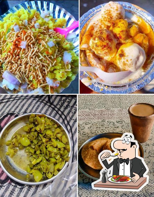 Food at Daya Nashta Center