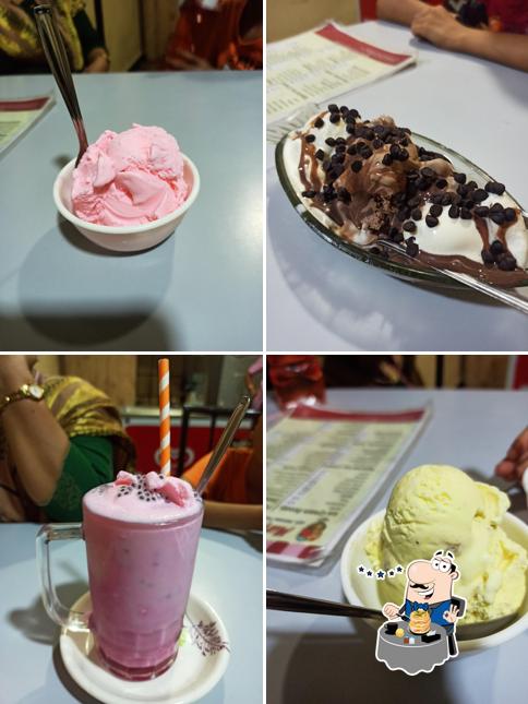 Food at Mayura Snacks n Ice Cream Parlour