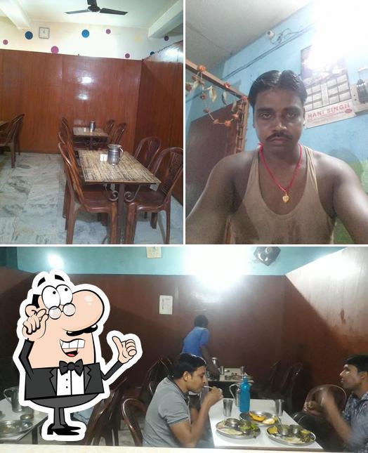 The interior of Swastik bhojnalya