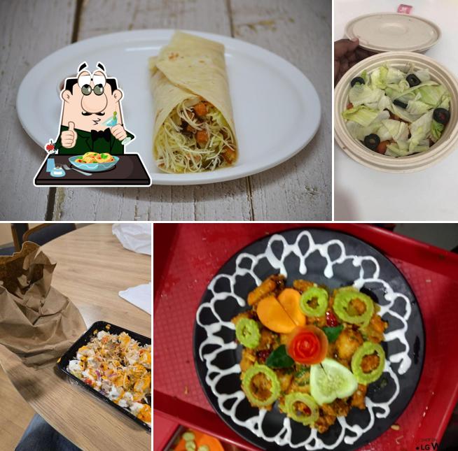 Food at CF Fresh 100